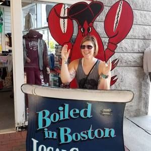 Meet your Posher, Brittney